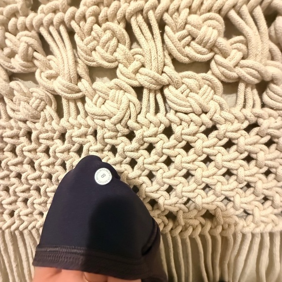 Lululemon Heathered Black Currant Invigorate High-Rise 25” Leggings – Women’s - Picture 3 of 3